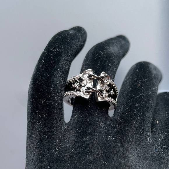 Jewelry - Sterling 8 Corset Inspired Women's Ring